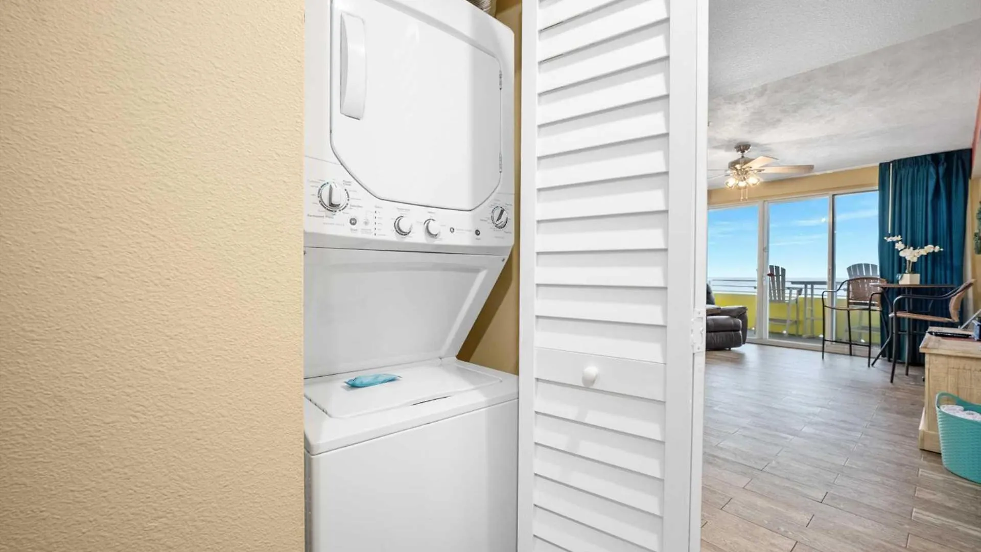 Luxury 16Th Floor 1 Bedroom Condo Direct Oceanfront Wyndham Ocean Walk Resort Daytona Beach | 1610 度假居